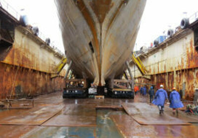 Multiwheelerane har komt på plass under skroget