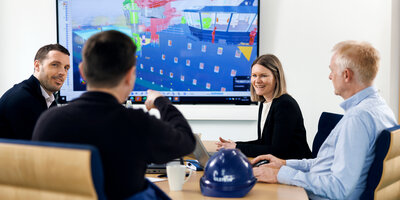 Ulstein employees in meeting ULS 00789 Ulstein 2024 Print 0994