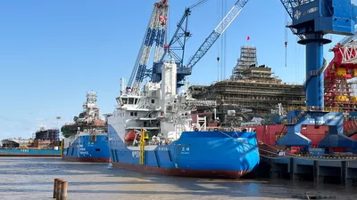 Inclining test of the first Shanghai Electric SOV 1