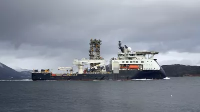 Island Constructor service assignment