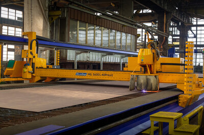 NB321 3584 steelcutting