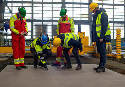 NB321 3524 steelcutting