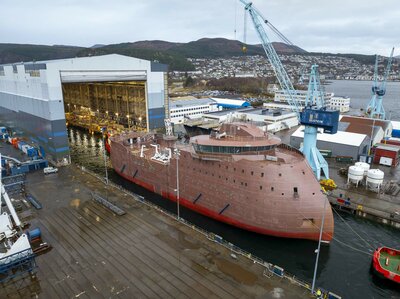 Hull arrival BS Offshore Ulstein Verft Yno 320 CR Ulstein Group 7