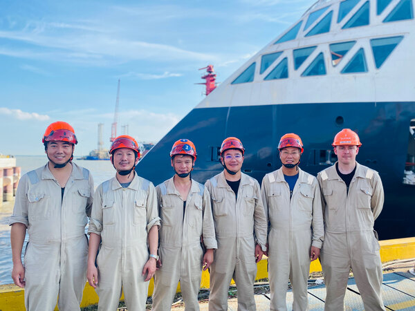 Douglas Mawson Ulstein team web