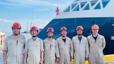 Douglas Mawson Ulstein team web