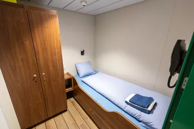 Capt cabin bedroom