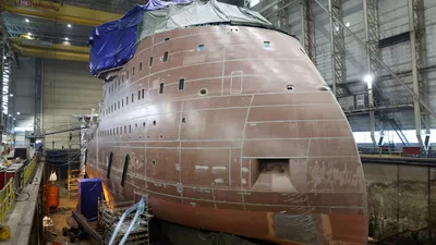 IMG 8182 Yno 322 docked foreship