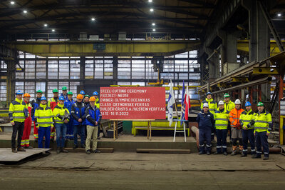 Steel cutting ceremony of the Olympic CSOV, yard number 318.