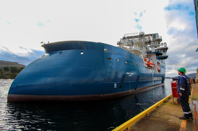 Windea Leibniz arrival Ulstein Verft