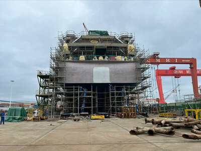 Ocean Albatros under construction.