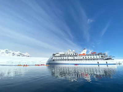 Kayaking in the Antarctica, photo Aurora Expeditions.