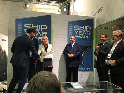 HRH Crown Prince Haakon of Norway and CEO Gunvor Ulstein, Ulstein Group, at the award ceremony.