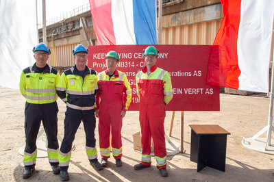 The site managers of Nexans and Ulstein Verft.
