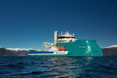 SMST has delivered the main equipment, including elevator tower, motion compensated gangway and 6t crane.