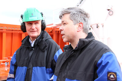 Ulstein Verft sales & project coordinator Rolf Klungsøyr and Ulstein Design Solutions naval achitect Bjørnar Hatløy.