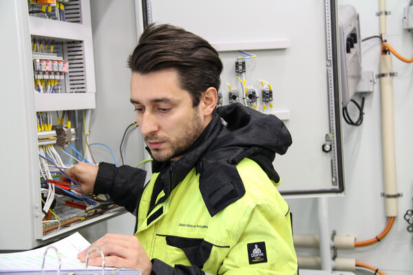Ulstein Elektro Installasjon check-up.