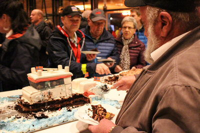 Cakes and coffee after the ceremony.