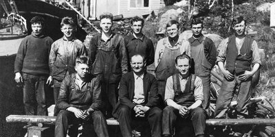 Martin Ulstein and his colleagues at Ulstein mek Verksted probably in 1927
