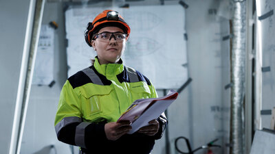 Basmontør, elektrikar, Ulstein 2024 web 0424 16 9