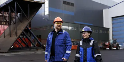 Supervisor and production worker ULS 03743 Ulstein 2025 print 7043