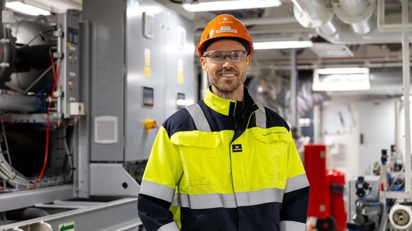 Andreas Svensli 2880 px