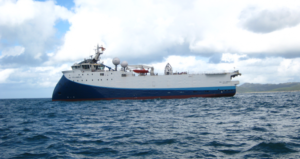 The seismic survey vessel 'WG-Columbus' of the ULSTEIN SX124 design.