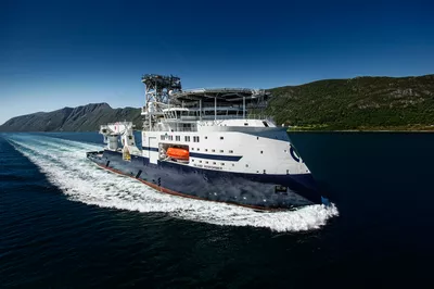 The OCV vessel 'Island Performer' of the SX121 design.