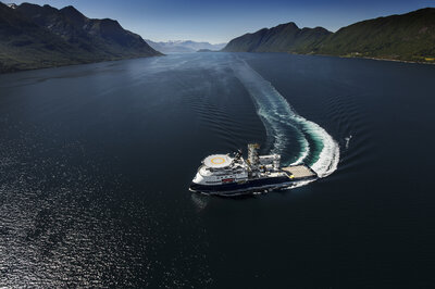 Subsea vessel Island Performer, design SX121, photo Marius Beck Dahle