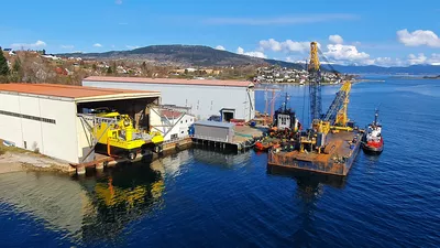 Launch at the Salthammer yard