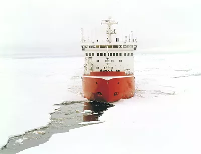 Yno 215 Polar Circle 2000 px