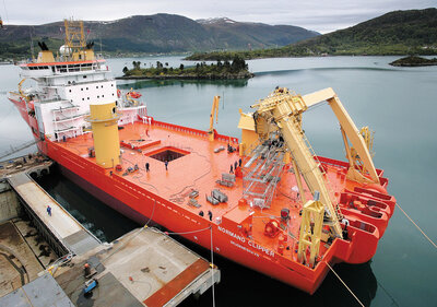 'Normand Clipper’ in her last phase of reconstruction, one week prior to her delivery at 27 May 2005. Photo: Tony Hall.