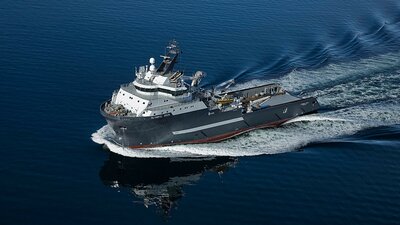 Olympic Zeus sea trial 1 2880px