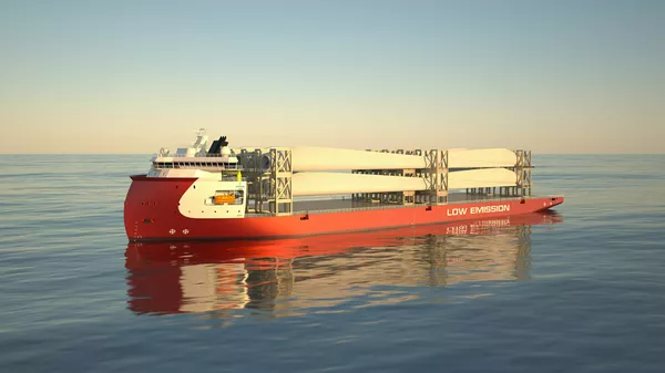 ULSTEIN HX121, a feeder/heavy transport vessel.