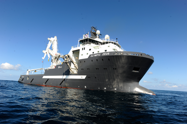 The AHTS Olympic Zeus of the ULSTEIN A122 design, delivered 2009.