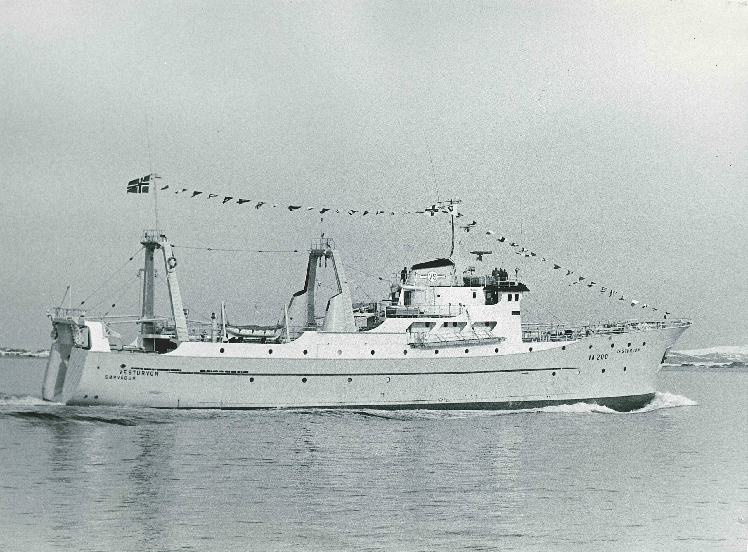Stern trawler built at Hatlø Verksted