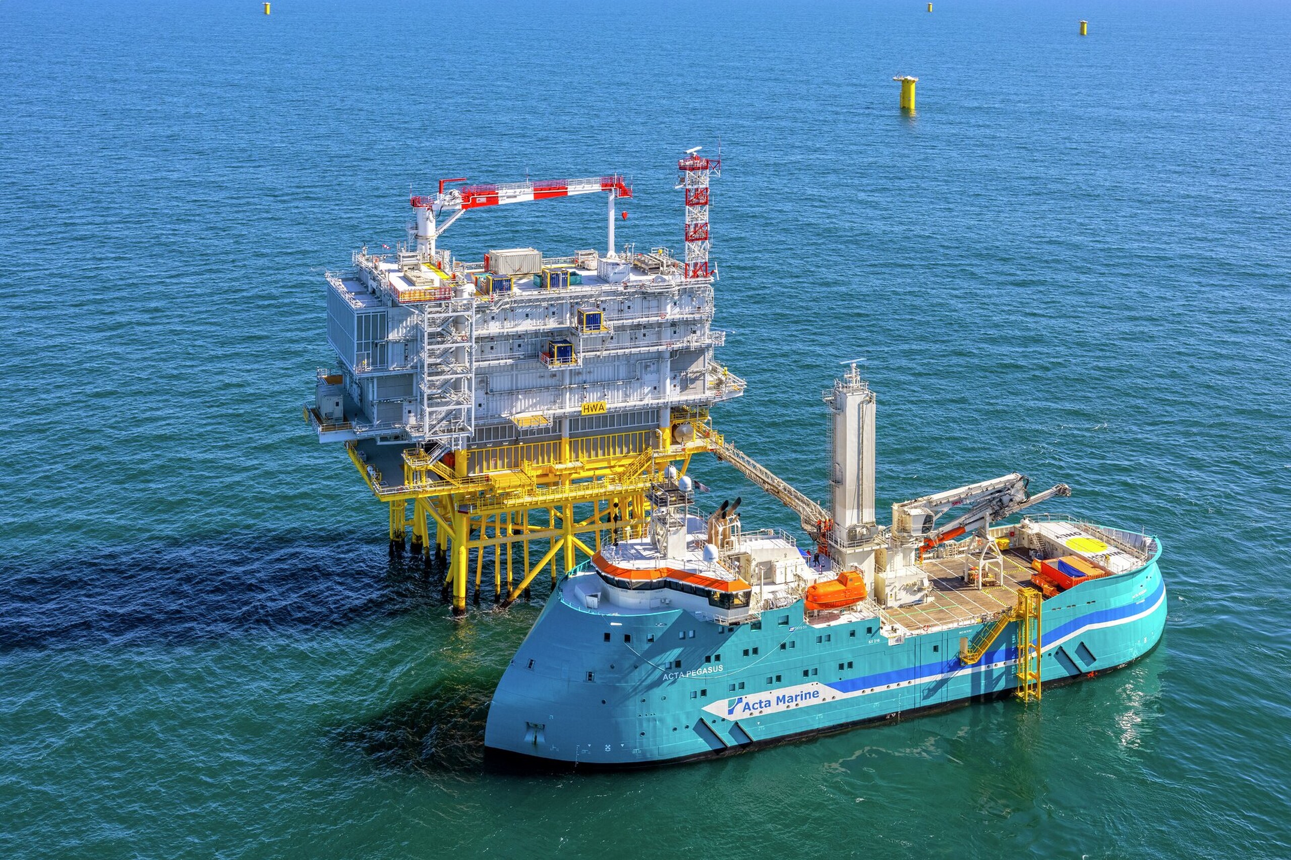 Photo taken by Flying Focus, no sharing outside of Ulstein. CSOV Acta Pegasus is one of four TWIN X-STERN, Ulstein designed vessels built at Tersan, Türkiye, for Acta Marine, delivered in 2026.