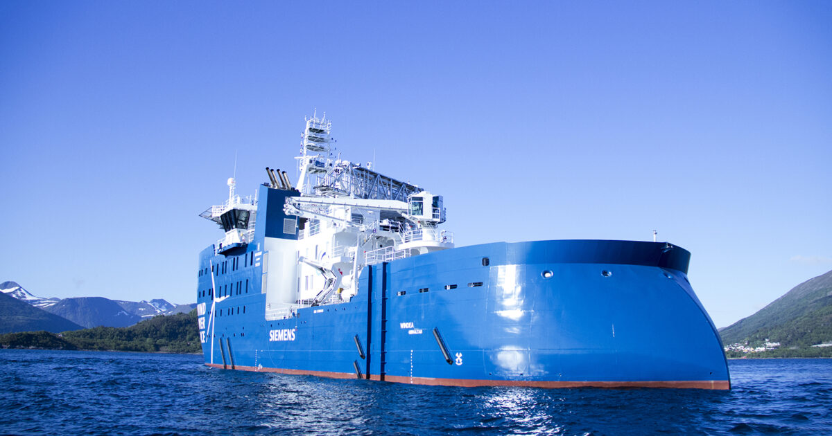 ★新品未使用★WINDANDSEA L/S 18,700→13,000 High-speed backing with the Windea La Cour | Ulstein